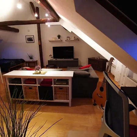 Dachgeschosswohnung Daire Hannover