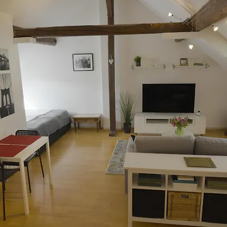 Dachgeschosswohnung Lägenhet Hannover